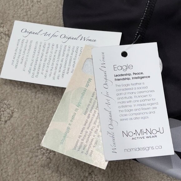 Nominou cropped leggings NWT (indigenous design) - Picture 5 of 6